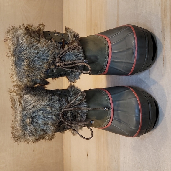 Khombu Womens Pull On Waterproof Rubber And Fur Snow Boots - Picture 3 of 10